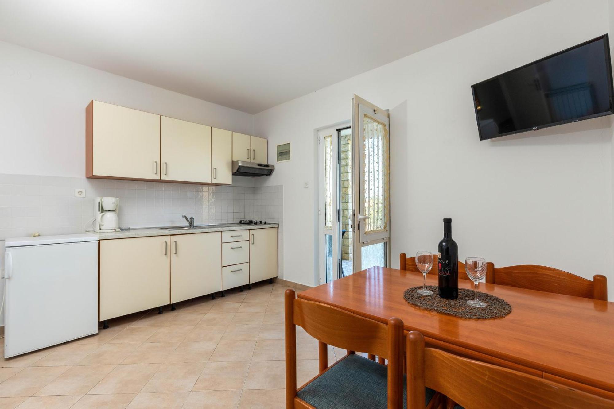 Lovely House Lindi In Porec Exterior photo